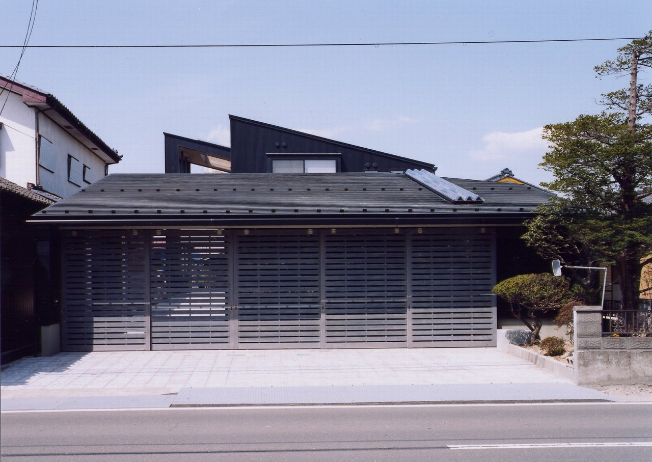 とおりにわのある家