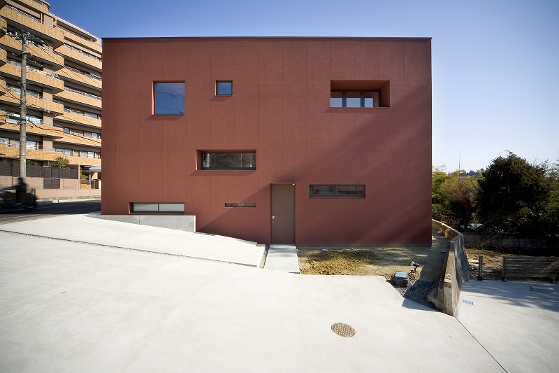 八幡木窟ｰHachiman Boxｰ