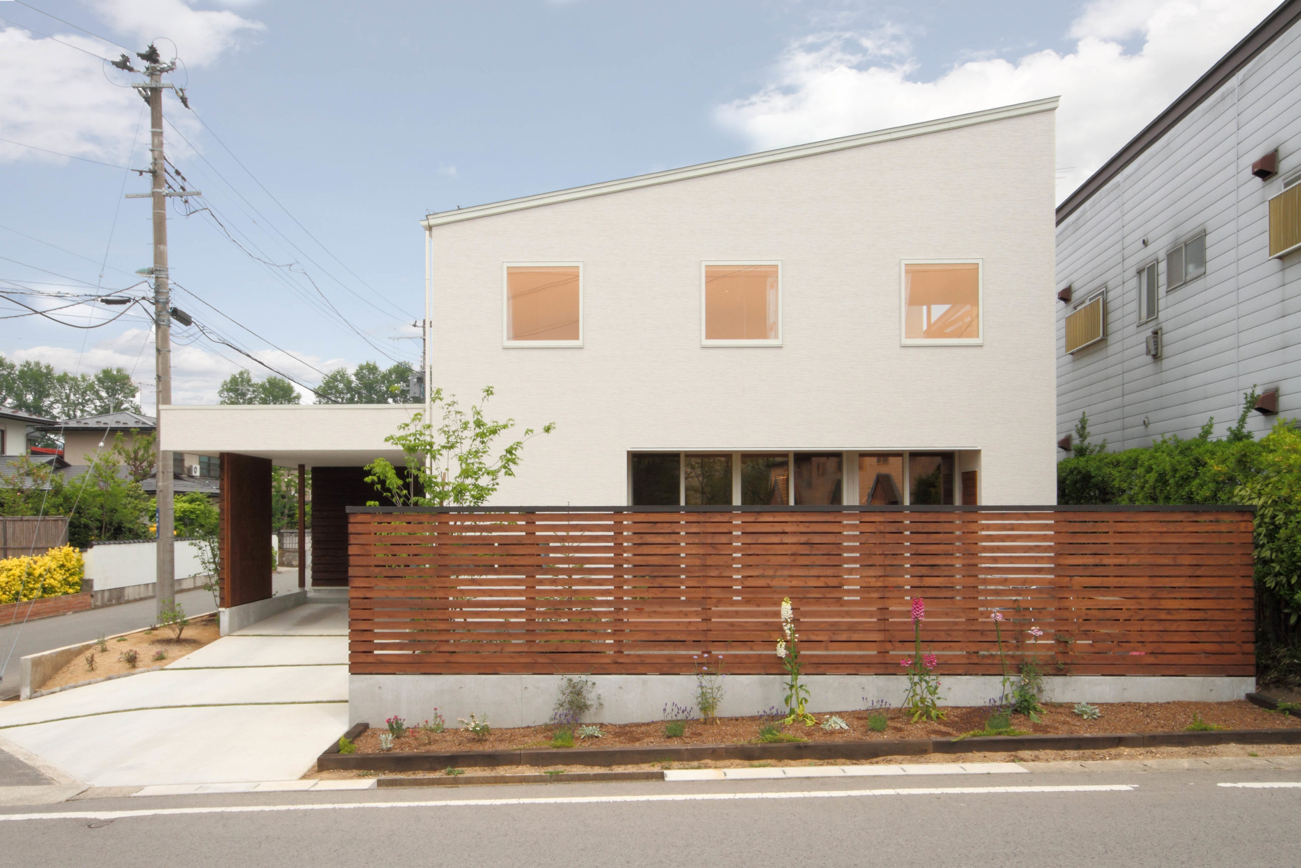 ランダム　テラス　ハウス